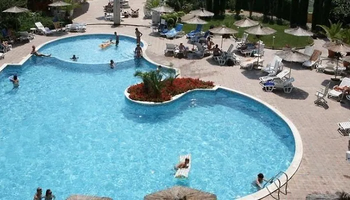 Elias גולדן סנדס